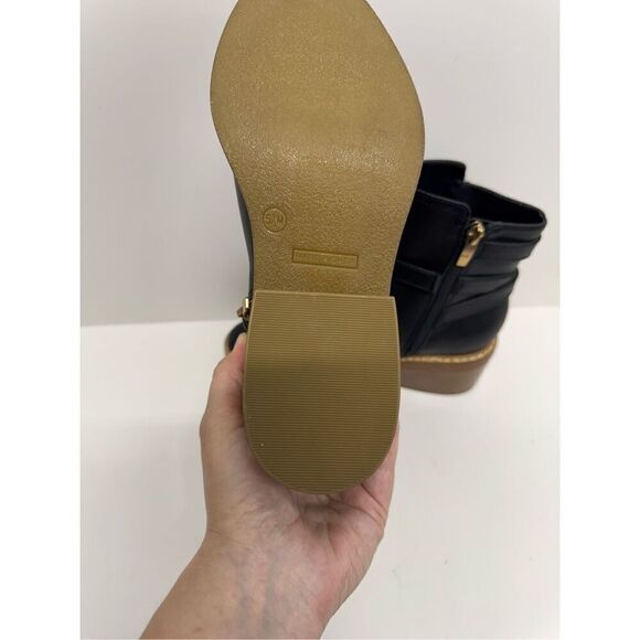 Marc Fisher Ankle Booties Size 5.5 Black Leather Block Heel Buckle Detail NEW - Picture 9 of 10